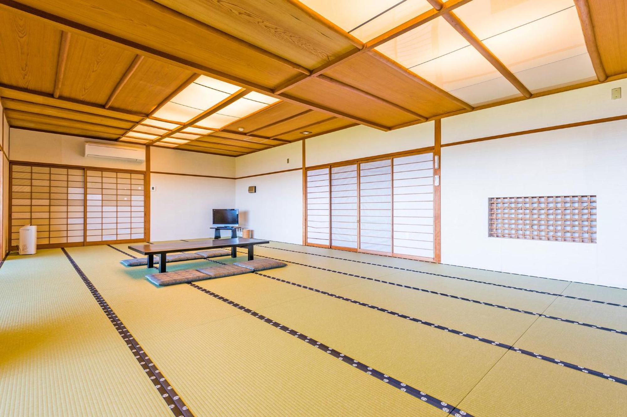 Ooedo Onsen Monogatari Nagayama Hotel Kaga  Exterior photo